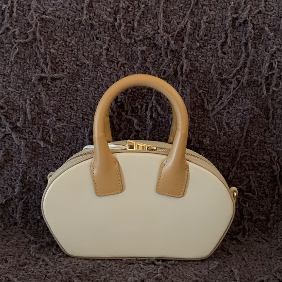 Authentic SEE BY CHLOÉ Shell-Shape Bag - Picture 3 of 16